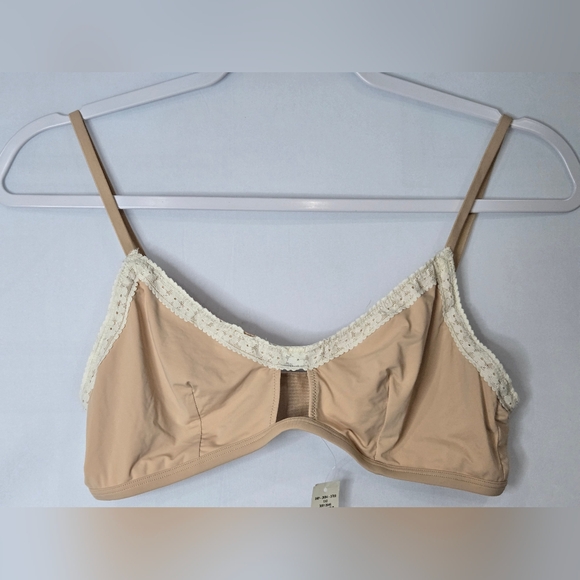 aerie Other - NWT Aerie Tan Lace Trim Bra Size Medium